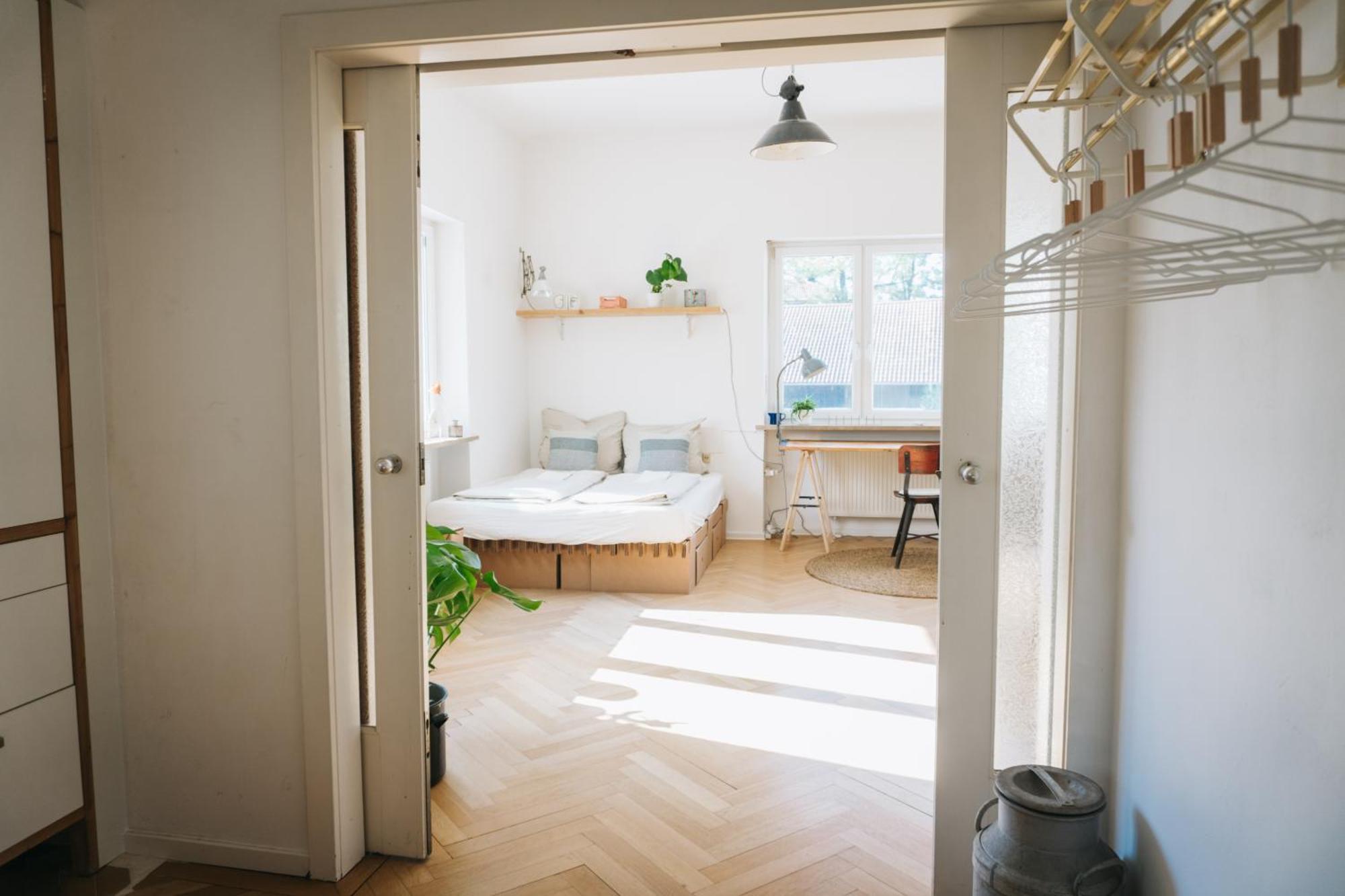 شقة Raum Life - Vintage Loft - Heimkino Netflix - 2X Privat Parkplaetze اشتراوبينغ المظهر الخارجي الصورة